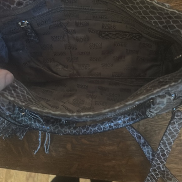 Michael Michael Kors Python Print Leather Satchel/Crossbody and Detachable Strap - Picture 13 of 16